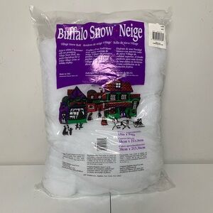 Original BUFFALO SNOW VILLAGE ROLL 15” X 84” Made in the USA NEW OPEN BAG